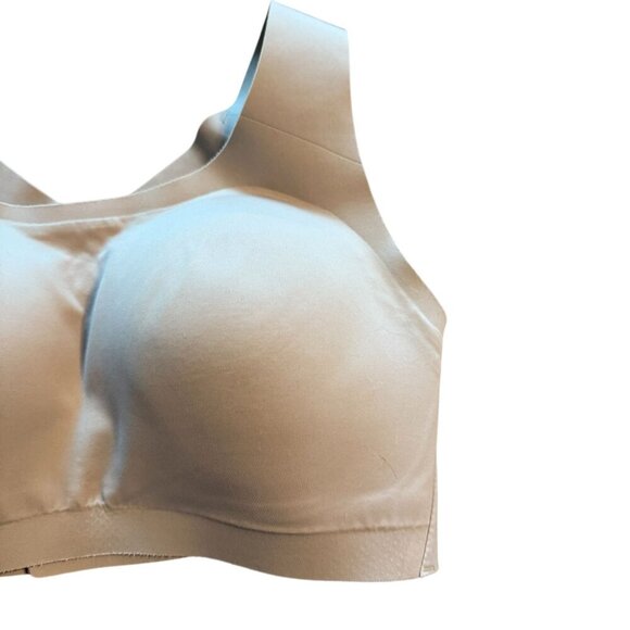 Lululemon Beige Sports Bra 32DD Medium Support Hook Closure Womens Activewear Cr - Picture 5 of 6